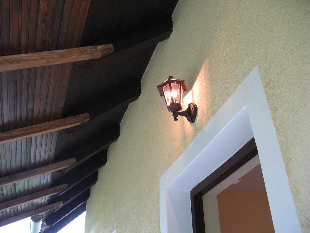 Holiday Home Lana Saborsko 部屋 写真