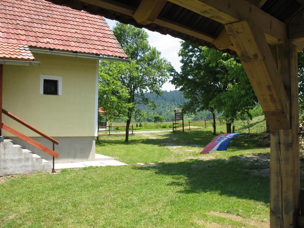 Holiday Home Lana Saborsko 部屋 写真