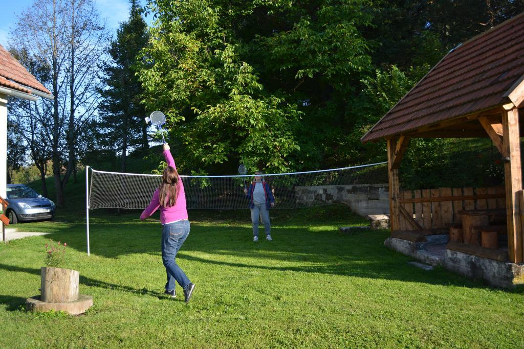 Holiday Home Lana Saborsko エクステリア 写真