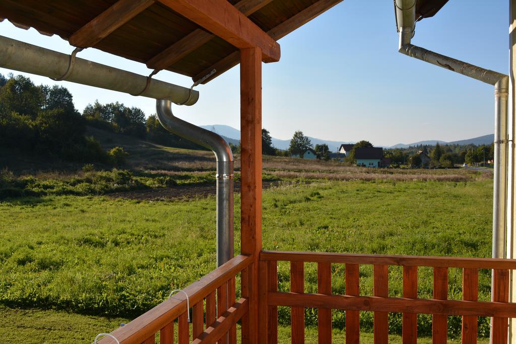 Holiday Home Lana Saborsko エクステリア 写真