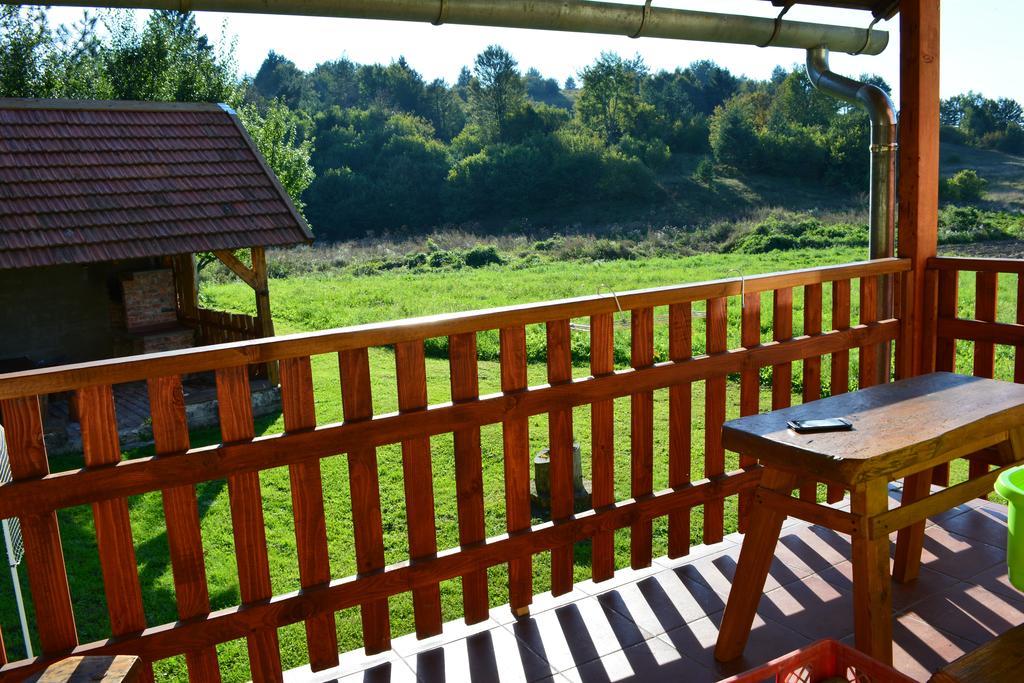 Holiday Home Lana Saborsko エクステリア 写真